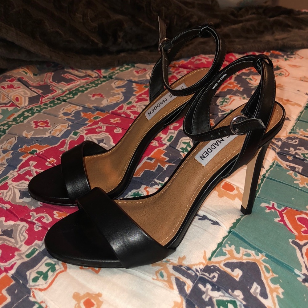 Black Steven madden heels‼️‼️